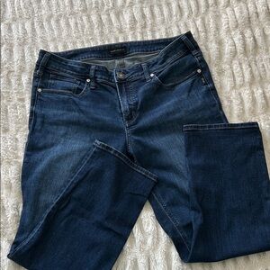 Silver Jeans Women's Elyse Denim Capri W33/L23.5 in Deep Indigo